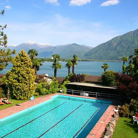 Residenza Paradiso Di Vacanze Minusio Exterior foto